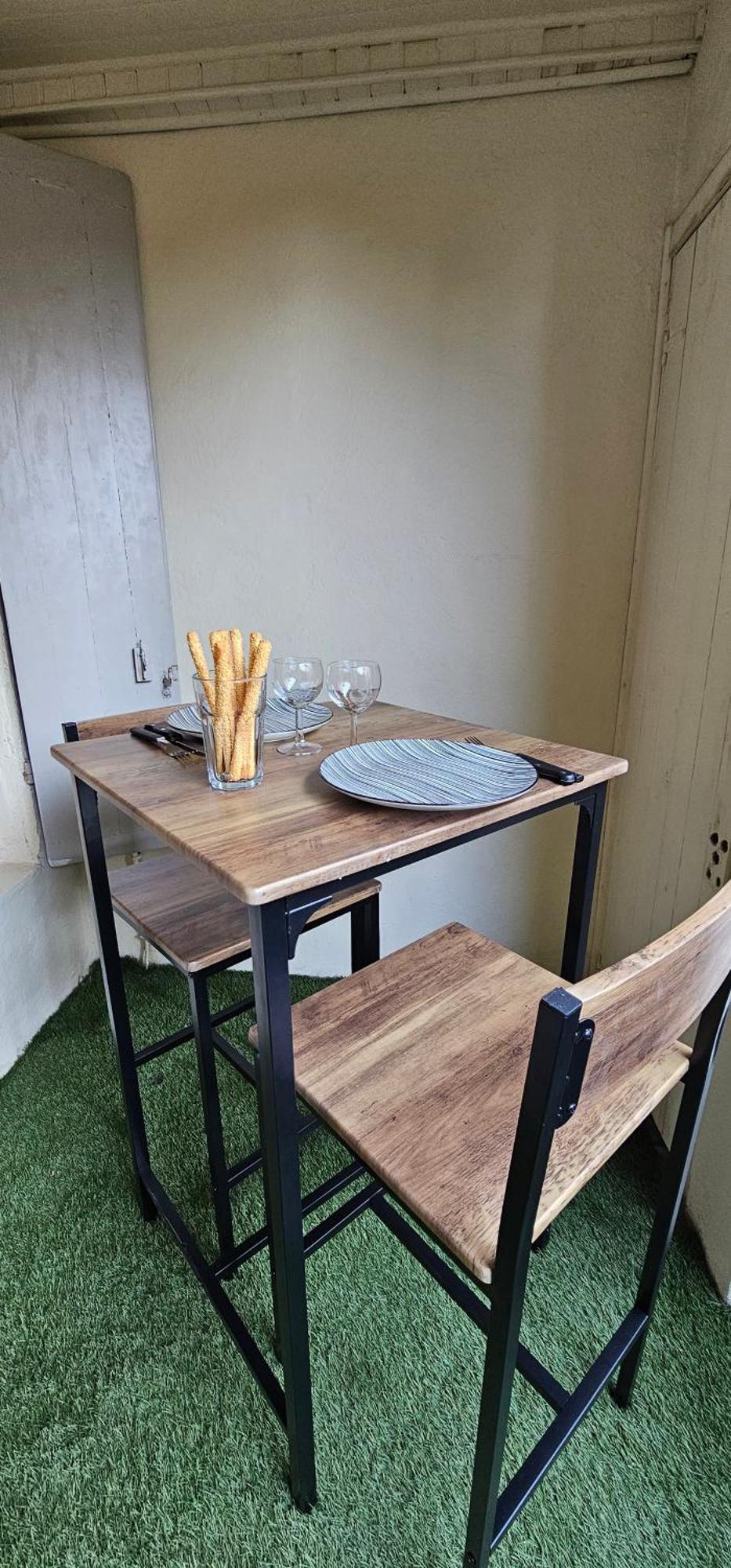 T2 Chambre Miroir Jardin Et Parking Prive Marseille Exterior photo